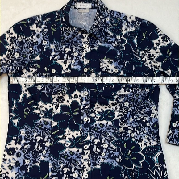 Van Heusen 100% Cotton 3/4 Sleeve Top with Adjustment Sleeve Multicolored Print - Picture 7 of 14